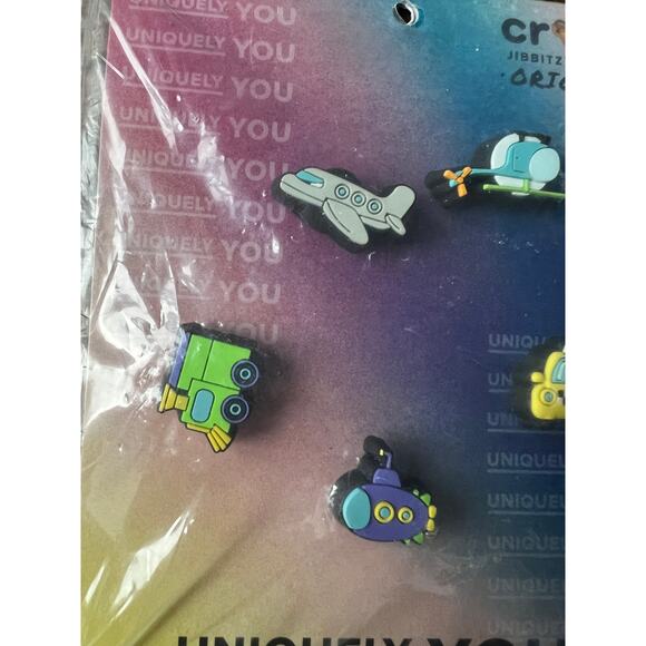 New Crocs Tiny Vehicles Jibbitz 5 Pack Submarine Taxi Train Plane Helicopter - Picture 6 of 6